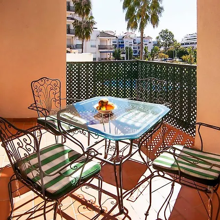Lorcrimar Hotel 2*